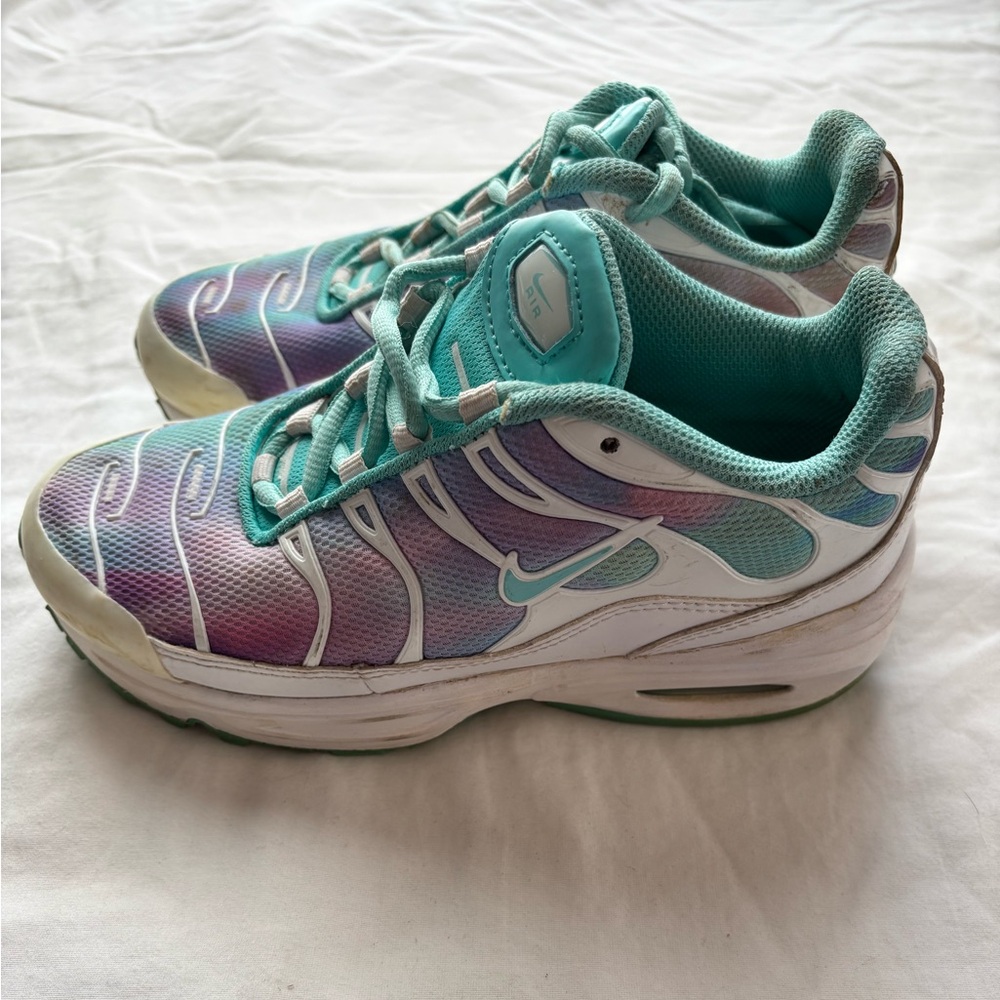 Nike Air Kids Sneakers – Size 1Y